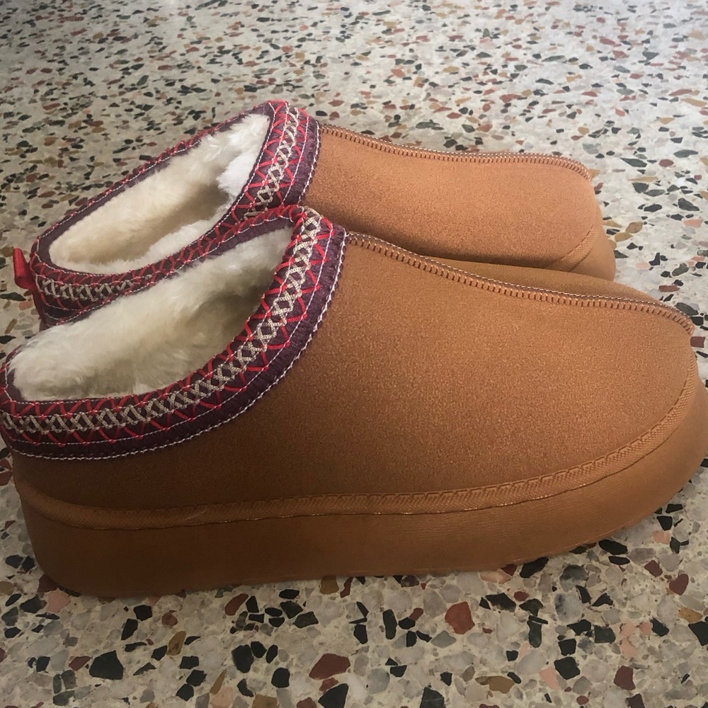 Brand new platform Tasman slipper dupes